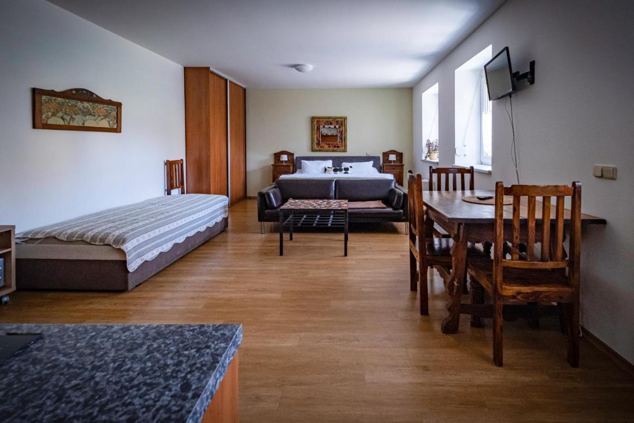 Apartmany Gulliver ميكولوف المظهر الخارجي الصورة